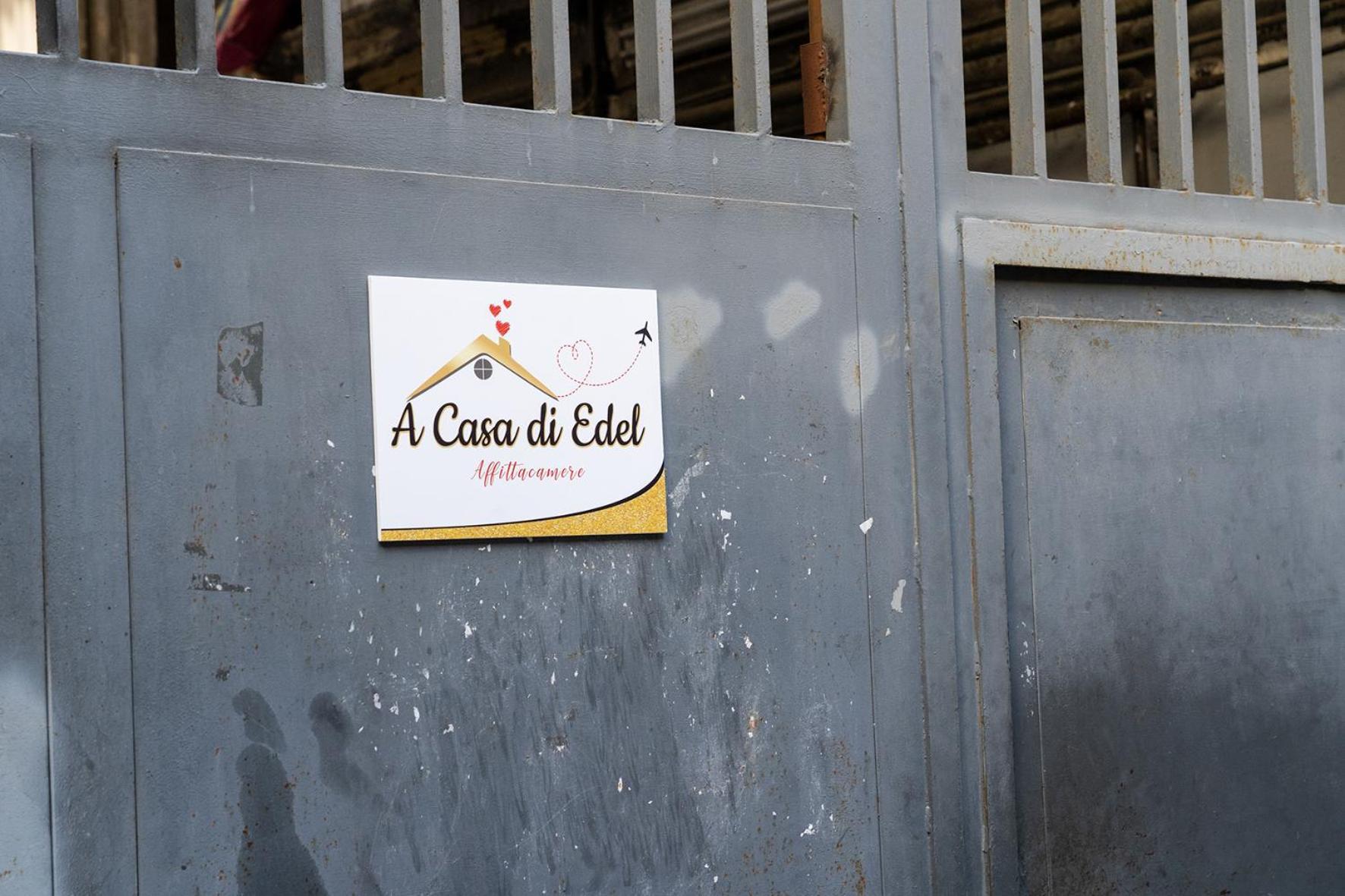 나폴리 A Casa Di Edel B&B 외부 사진